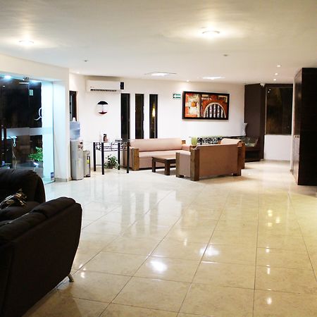 Hotel Quijote Inn Mazatlan Exterior photo